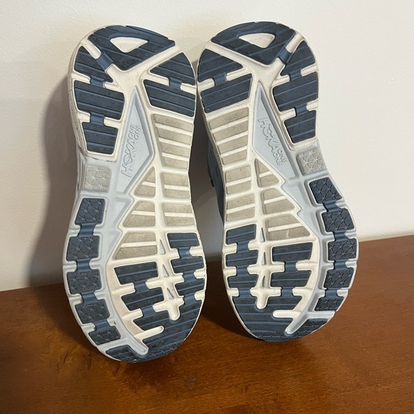 Hoka Graviota 4 Running Shoes - Picture 5 of 8